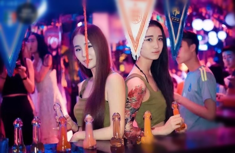 Penis Cocktail Mug Glass Pee Pee Plushies™